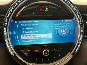 Mini Cooper E — photo 15