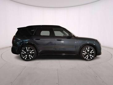 Mini Countryman JCW Cooper E — photo 4