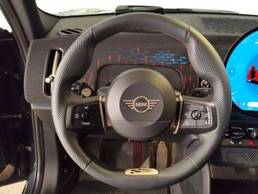 Mini Countryman JCW Cooper E — photo 7