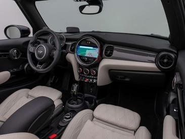 Mini Cabrio Yours Cooper S — photo 34