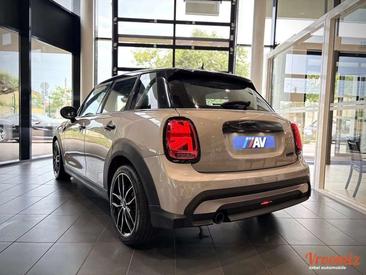 Mini Hatch 5 Portes Premium One — photo 3