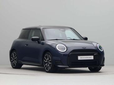 Mini Electric JCW Cooper SE — photo 4