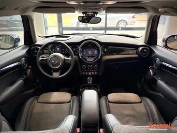 Mini Hatch 5 Portes Premium One — photo 15