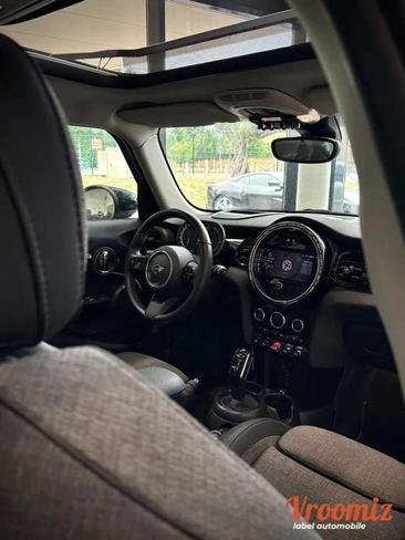 Mini Hatch 5 Portes Premium One — photo 16