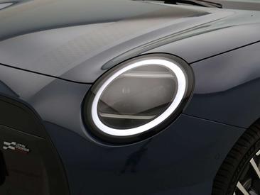 Mini Electric JCW Cooper SE — photo 15