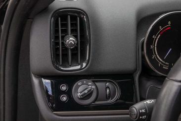 Mini Countryman Classic One D — photo 10
