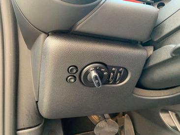 Mini Cabrio COOPER — photo 11