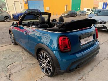 Mini Cabrio COOPER — photo 18