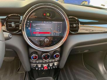 Mini Cabrio COOPER — photo 19