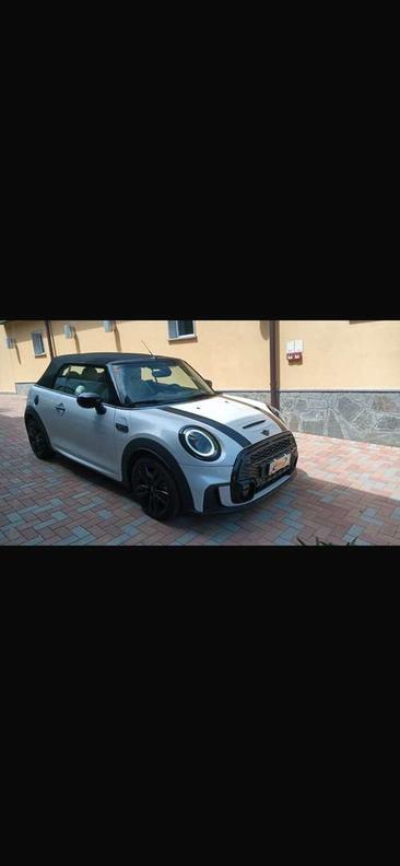 Mini Cabrio JCW Cooper S — photo 2
