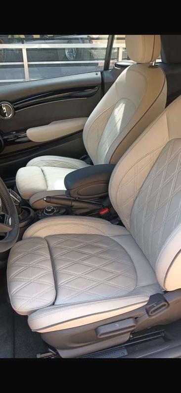 Mini Cabrio JCW Cooper S — photo 8