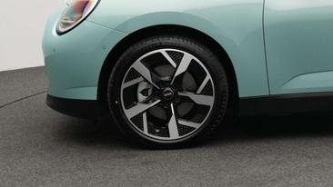 Mini Electric Classic Cooper E — photo 11