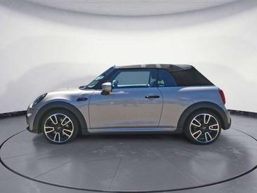 Mini Cabrio JCW Cooper S — photo 2