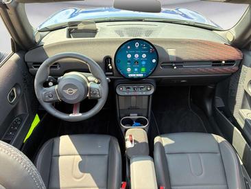 Mini Cabrio JCW Cooper S — photo 11