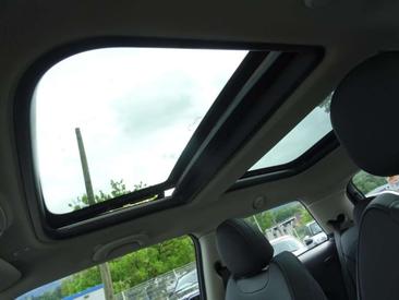 Mini Hatch Cooper S — photo 11