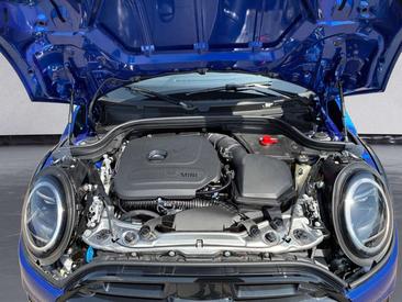 Mini Cabrio JCW Cooper S — photo 15
