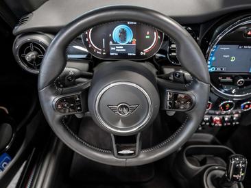 Mini Cabrio John Cooper Works — photo 11