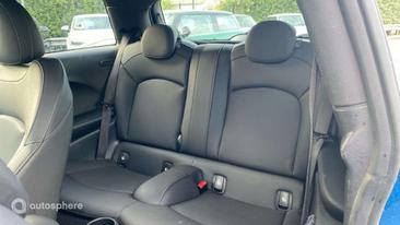 Mini Cooper E Camden — photo 13