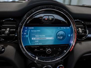 Mini Cabrio John Cooper Works — photo 14