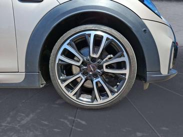 Mini Cabrio JCW Cooper S — photo 11