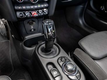 Mini Cabrio John Cooper Works — photo 17