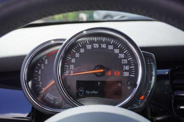 Mini Hatch Classic Cooper — photo 12