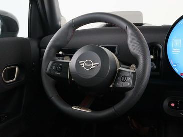 Mini 5 Portes JCW Cooper — photo 21
