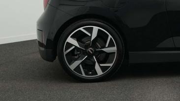 Mini Electric Classic Cooper SE — photo 12
