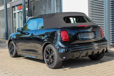 Mini Cabrio JCW Cooper S — photo 7