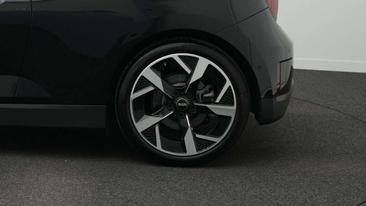 Mini Electric Classic Cooper SE — photo 13