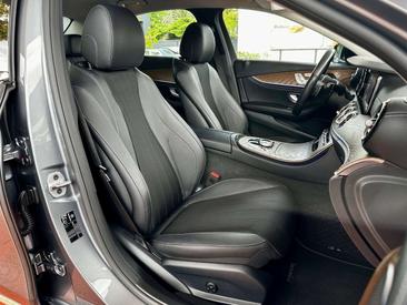Mercedes Classe E 200 Exclusive — photo 32