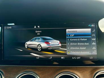 Mercedes Classe E 200 Exclusive — photo 42