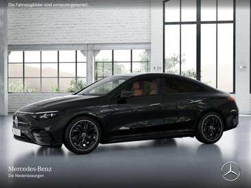 Mercedes CLA 200 Night Edition — photo 2