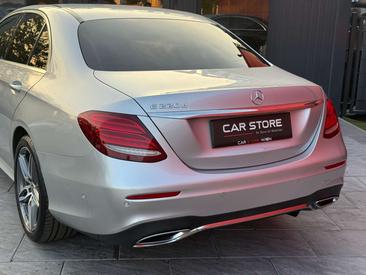 Mercedes Classe E 220 AMG-Line — photo 5