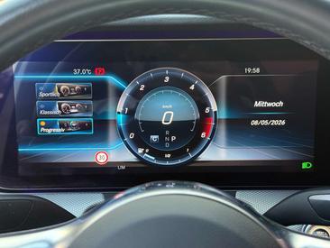 Mercedes Classe E 220 AMG-Line — photo 19
