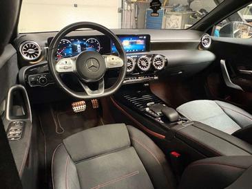Mercedes Classe A 200 AMG Line — photo 17