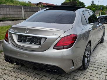 Mercedes Classe C63 AMG 43 — photo 6