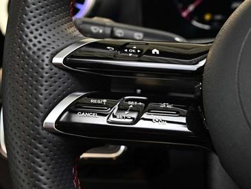 Mercedes Classe A 180 AMG Line — photo 16