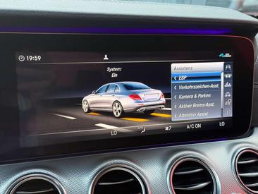 Mercedes Classe E 220 AMG-Line — photo 36