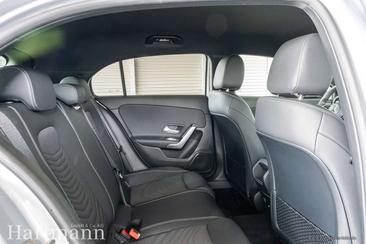 Mercedes Classe A 180 Night Edition — photo 10