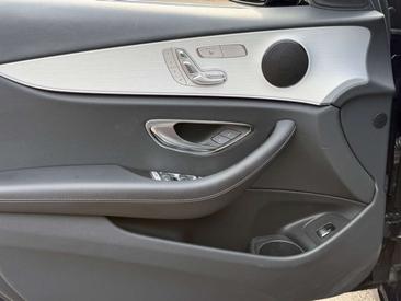 Mercedes Classe E 300 — photo 8