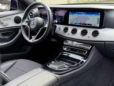 Mercedes Classe E 300 — photo 12