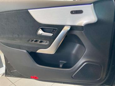 Mercedes Classe A 200 AMG Line — photo 14