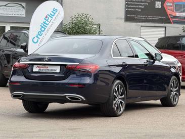 Mercedes Classe E 300 — photo 22