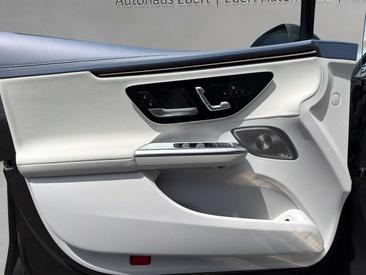 Mercedes EQE 350 AMG Line — photo 12