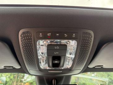 Mercedes GLB 250 AMG Line — photo 16