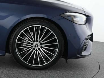 Mercedes Classe C 300 Night Edition — photo 6