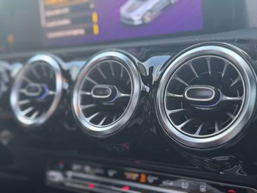 Mercedes CLA 250 AMG LINE — photo 25