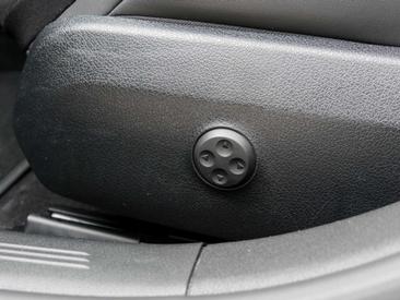 Mercedes Classe E 200 AMG Line — photo 17