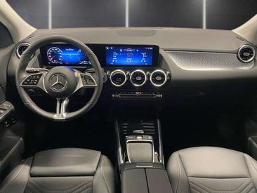 Mercedes GLA 250 — photo 9